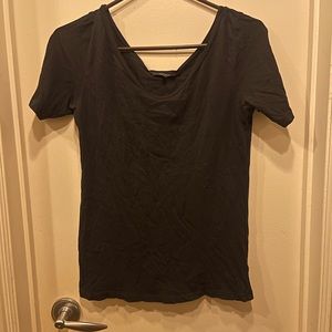 Babaton basic black tee